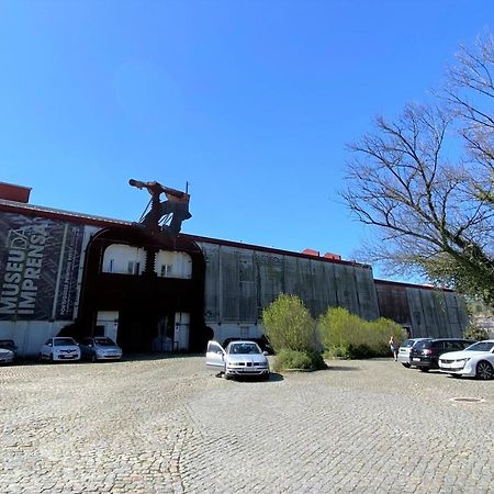 Riverfront Haven Family'S Choice With Free Garage Porto Exteriér fotografie