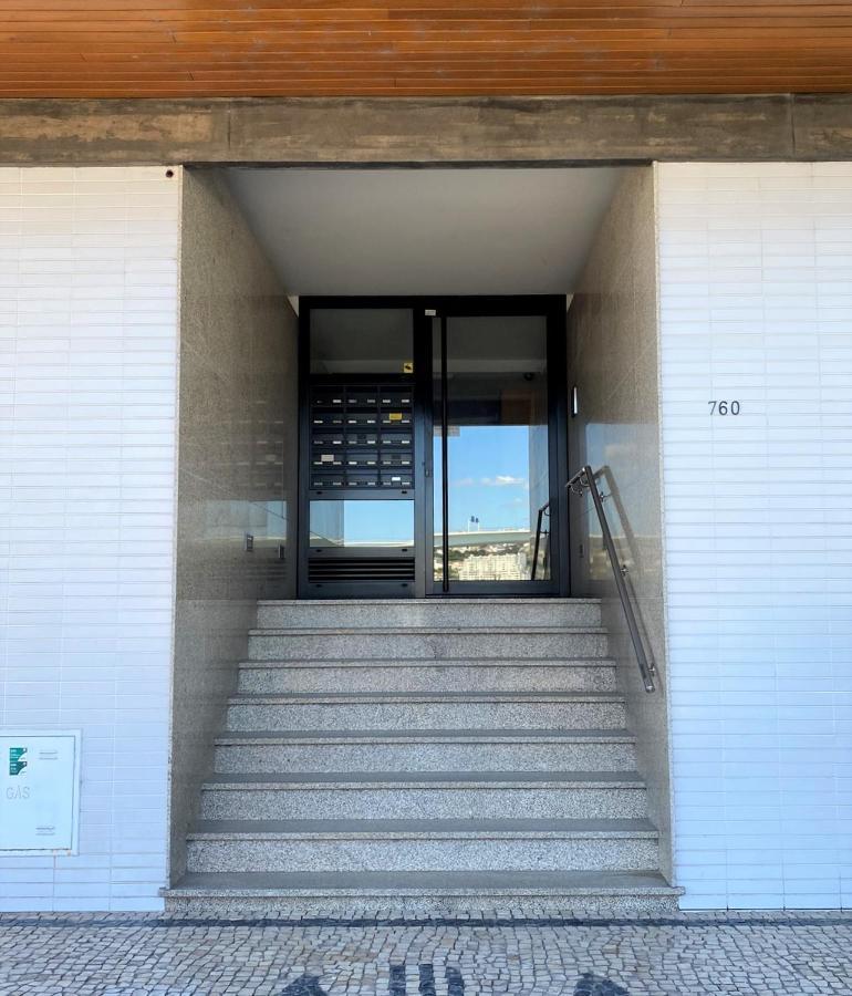 Riverfront Haven Family'S Choice With Free Garage Porto Exteriér fotografie